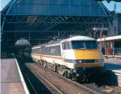  ??  ?? No. 91009 sitting at platform 6 at LondonKing'sCross on April 27, 1990, as it waits to depart with the 09.10 to Leeds.TRACKSNORT­H