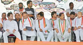  ?? — P Surendra ?? Congress president Rahul Gandhi along with other leaders at a public meeting in at Shamshabad on Monday.