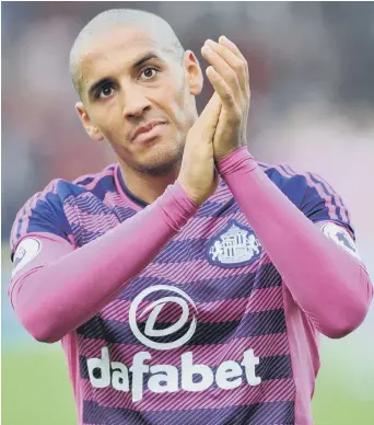  ??  ?? Wahbi Khazri applauds the Sunderland fans following last week’s defeat at Stoke City