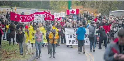  ?? ARLEN REDEKOP/ PNG ?? Does the city of Burnaby and protesters have the authority to stop a project that is national in scope? The city seems to think it does..