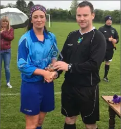  ??  ?? Player of the match Aoife Tormey with referee Pat Sinnott.