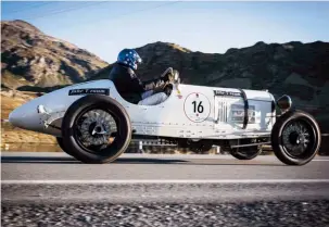  ??  ?? Below left and right: And when we say ‘variety’ we mean it. Where else can you run your classic Porsche on the same event as an
Ensign single-seater or a pre-war racer?