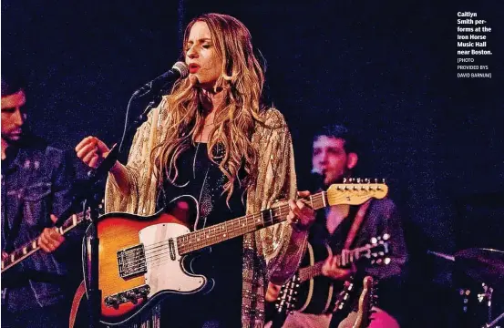  ?? [PHOTO PROVIDED BYS DAVID BARNUM] ?? Caitlyn Smith performs at the Iron Horse Music Hall near Boston.