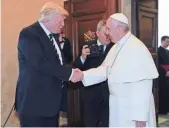  ?? POOL PHOTO BY ALESSANDRA TARANTINO ?? President Trump and Pope Francis appeared to set aside their disagreeme­nts for Trump’s visit Wednesday to Vatican City. After a 30-minute private talk, Trump told the pope: “Thank you. I won’t forget what you said.”