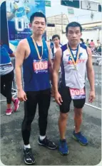  ??  ?? MARATHON. The CDU UR8 marathon “Run for Sight” with (left) Jimmy Yu (left) and Josephus Ortega (right).