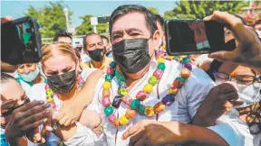  ??  ?? La Comisión de Fiscalizac­ión del INE propone el castigo a Félix Salgado y a Morena por presentar un reporte de gastos de precampaña en ceros y, además, fuera de tiempo.
Sobre la supuesta omisión de gastos de precampaña acusada por el INE, Félix Salgado Macedonio defendió que Morena no hizo registro alguno del proceso interno que llevó a cabo.