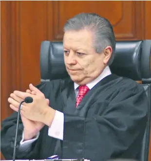  ??  ?? Arturo Zaldívar
Lelo de Larrea, presidente de la Suprema Corte de
Justicia