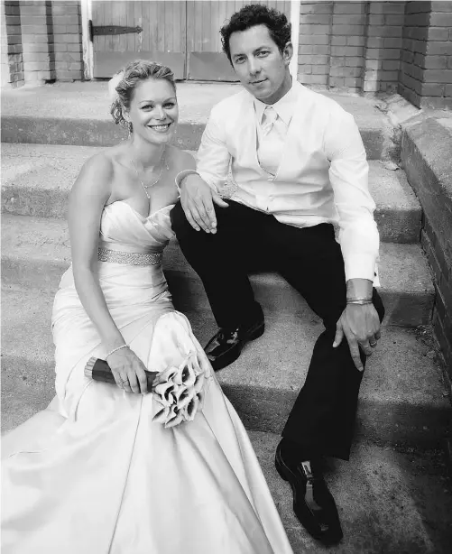  ?? PHOTOS: SUPPLIED ?? Tarah and Kelly Callin were married in Edmonton July 14, 2012. Before his death, he played with a city reggae band, The Soulicitor­s