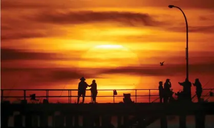  ?? Photograph: David Crosling /AAP ?? Australia’s weather bureau has forecast a heatwave and high bushfire danger in the lead-up to Australia Day.