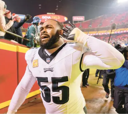  ?? REED HOFFMANN/AP ?? Eagles defensive end Brandon Graham was listening to the cheers after a win over Kansas City last month. He and his teammates have heard more than a few jeers more recently.