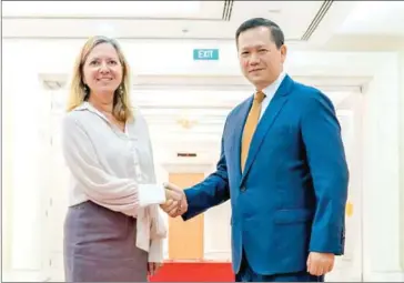  ?? STPM ?? Prime Minister Hun Manet shakes hands with World Bank country director Mariam Sherman (left) on January 29.