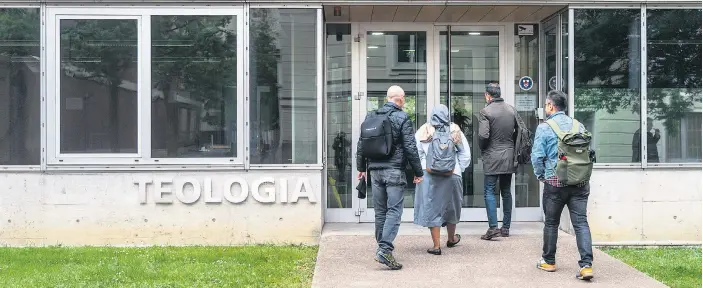  ?? ©CDT/CHIARA ZOCCHETTI ?? La Facoltà di Teologia di Lugano ha superato la boa dei primi 30 anni di vita: fu istituita dal vescovo Eugenio Corecco nel novembre 1992.