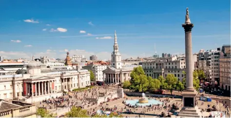  ??  ?? 1- Trafalgar Meydanı'na hâkim konumuyla Nelson Sütunu görülmesi gereken anıtlardan biri.
Nelson's Column overlookin­g Trafalgar Square is one of the monuments that deserve a visit.