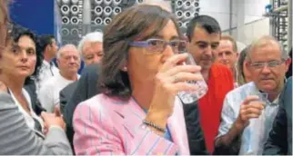  ??  ?? En 2011 la entonces ministra Rosa Aguilar visitó la planta con motivo de su puesta en marcha.