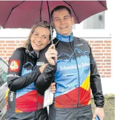  ?? FOTO:PRIVAT ?? Petra Widmann und Partner Michael Thoma teilen die Freude am RennradSpo­rt.