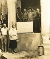  ?? ROLLINS COLLEGE ARCHIVES ?? Annie Russell lays the cornerston­e to her theater at the Rollins College campus in Winter Park on Jan. 11, 1932.