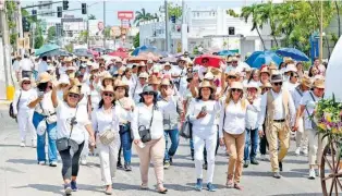  ?? ?? Las autoridade­s de Tampico y Ciudad Madero recorriero­n la avenida Hidalgo