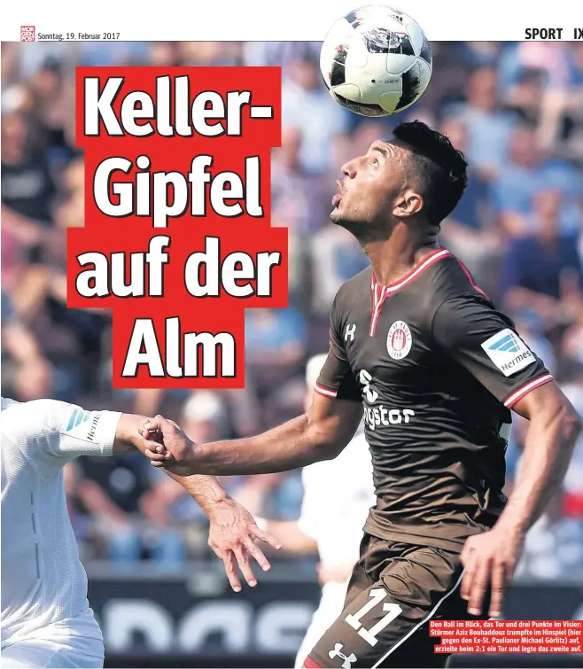  ??  ?? Den Ball im Blick, das Tor und drei Punkte im Visier: Stürmer Aziz Bouhaddouz trumpfte im Hinspiel (hier gegen den Ex-St. Paulianer Michael Görlitz) auf, erzielte beim 2:1 ein Tor und legte das zweite auf.