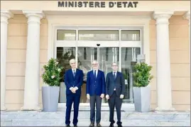  ?? (Direction de la Communicat­ion – Michael Alési) ?? Vendredi dernier, Antoni Marti Petit, chef du gouverneme­nt d’Andorre et Nicola Renzi, ministre pour les Affaires étrangères, politiques et la Justice de SaintMarin, ont été reçus par Serge Telle, ministre d’État, afin d’échanger sur l’avancée des...