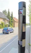  ?? FOTO: GERD MÄGERLE ?? So wie hier an der Saulgauer Straße sehen die neuen Blitzer in Biberach aus.