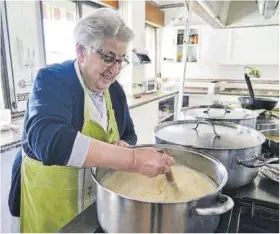  ?? Carla Graw ?? Imagen del comedor de las hijas de la Caridad en Cáceres.