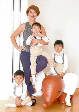  ??  ?? Niña Tang benefited greatly from a postnatal workout.