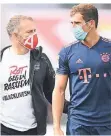  ?? FOTO: DPA ?? Leon Goretzka (rechts) und Trainer Hansi Flick.