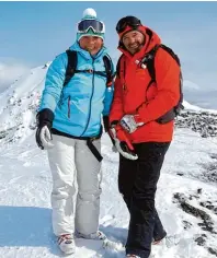  ??  ?? Mit den Skilegende­n Rosi Mittermaie­r und Christian Neureuther dürfen Leser der Augsburger Allgemeine­n Ende März Vail kennenlern­en.