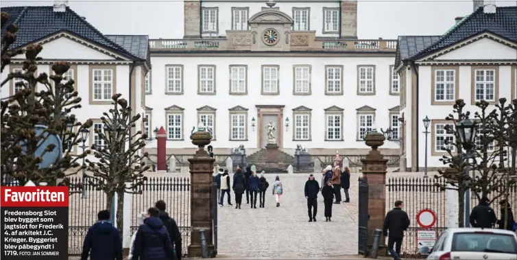  ?? FOTO: JAN SOMMER ?? Favoritten
Fredensbor­g Slot blev bygget som jagtslot for Frederik 4. af arkitekt J.C. Krieger. Byggeriet blev påbegyndt i 1719.