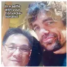  ??  ?? In a selfie with your Conversati­onalist