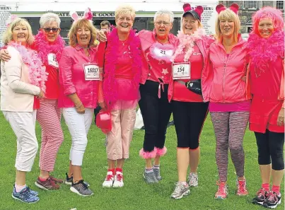  ?? Pictures: Dougie Nicolson. ?? The Bannatyne Babes get ready to take part.