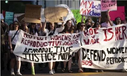  ?? Photograph: Renée Jones Schneider/AP ?? Students march for abortion rights in Minneapoli­s, Minnesota, on 24 June 2022.