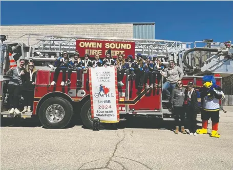  ?? SUPPLIED ?? The Owen Sound Ron Hopper Real Estate Ice Hawks under-11bb team won the Ontario Women's Hockey Associatio­n southern Ontario championsh­ip this past season.