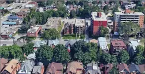  ??  ?? At dead centre, 89 and 91 Wentworth South wait for a future. Both are on the city’s Inventory of Buildings of Architectu­ral and/or Historical Interest, Below: the street in 1913.