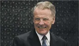  ?? ANTONIO PEREZ/CHICAGOTRI­BUNE ?? House Speaker Michael Madigan smiles before Gov. J.B. Pritzker’s budget address Feb. 19.