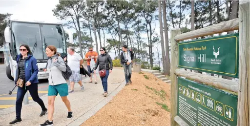  ?? PICTURE: DAVID RITCHIE/AFRICAN NEWS AGENCY (ANA) ?? DRAWING ON NATURE: Signal Hill Sketching Sessions is the ultimate experience for budding artists.