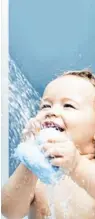  ?? Foto: Photograph­ee.eu - Fotolia ?? Eine Badewanne bietet den Vorteil, dass sie ganz kinderleic­ht ebenso als Dusche genutzt werden kann.