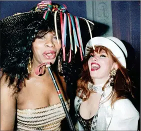  ?? ?? CONCUBINES: Cabaret artist Nola Fontaine, left, with Jo Jo Laine