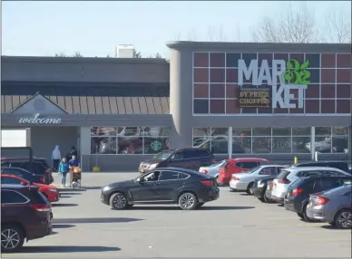  ?? LAUREN HALLIGAN - MEDIANEWS GROUP FILE ?? Price Chopper/Market 32 and Tops Markets announced on Monday that the companies will merge.