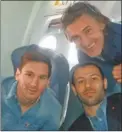  ??  ?? TRÍO. Messi, Mascherano y Costa en un viaje con el Barça.