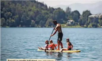  ?? FOTO: UROŠ HOČEVAR ?? Supanja se veselijo tudi otroci.