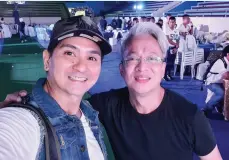  ??  ?? MR. WOWIE De Guzman, stage film and TV Actor joined the celebratio­n as he was invited by the host batch to entertain the guests through a production number. Beside him is the Event Director Mel Villocino.