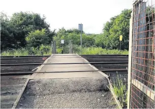  ??  ?? The Trenos footpath crossing