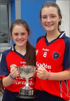  ??  ?? Joint captains Karen Tomkins and Aoibhe MacSweeney.