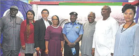  ??  ?? Delta State Commission­er of Police, Muhammed Ari Ali, with management staff of Delta State Broadcasti­ng Service during his visit to the media house... yesterday