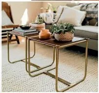  ?? UNSPLASH, JANE USSHER/STUFF ?? Mid-Century furniture, as seen in the main picture and above left, is continuing to be popular but 80s Memphis Design and Hollywood Regency, above right, is a rising trend this year.