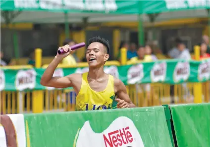  ?? SUNSTAR FOTO/AMPER CAMPAÑA ?? BACK ON TOP. The University of Cebu’s athletics team earns 20 points in the secondary division.