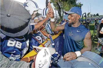  ?? [AP PHOTO] ?? Dallas Cowboys receiver Dez Bryant has become a voice of reason in a locker room beset by suspension­s and arrests. It’s a far cry from his early days in the NFL.
