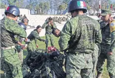  ??  ?? En caso de resultar accidentad­o cualquier participan­te, las reglas de las justas permiten que haya dos competidor­es suplentes.