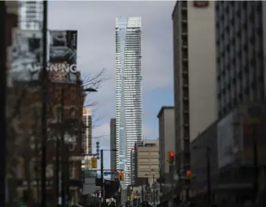  ?? RANDY RISLING/TORONTO STAR FILE PHOTO ?? Business owners along Yonge St. are going to be faced with a terrible choice — pass on the unpayable tax rates to their tenants or sell their lots to developers to avoid further losses, warns Toronto Centre-Rosedale Councillor Kristyn Wong-Tam.